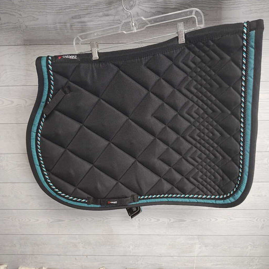 Quilted moisture wicking material