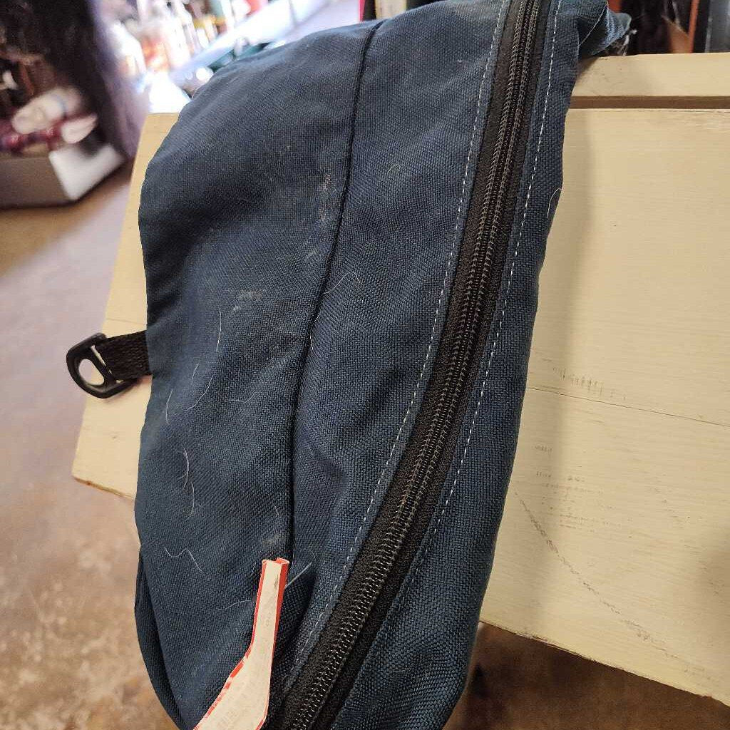 Large canvas cantle bag