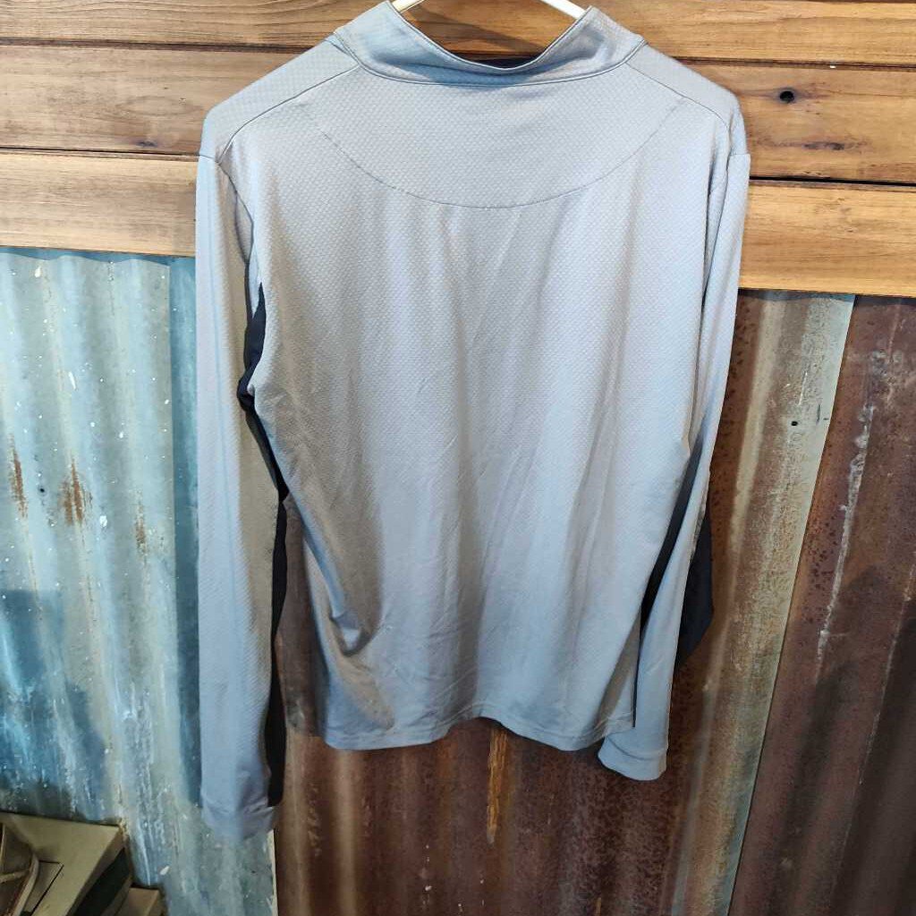 Long sleeve with mesh arms