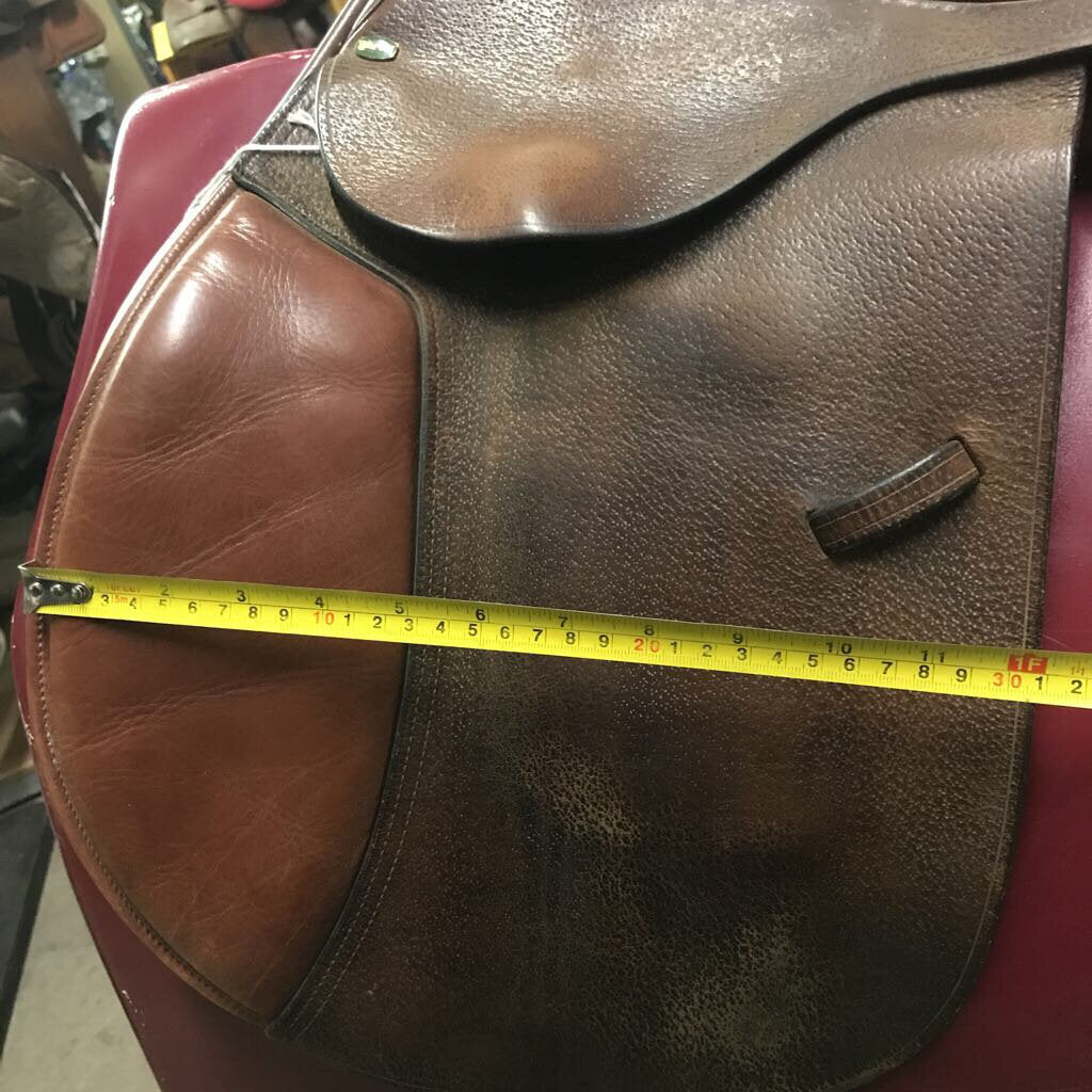 Beval English Saddle