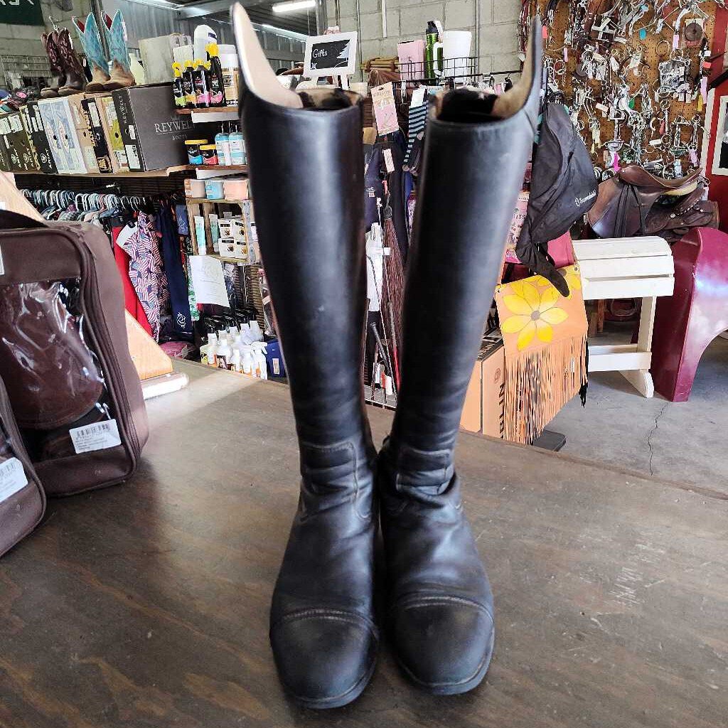 Ariat Kinsley Field Boots