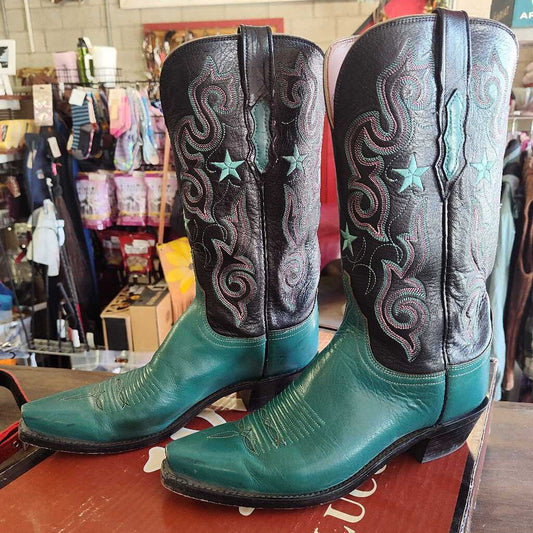 Pull on western boots- ladies