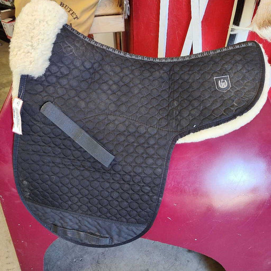 Black quilted dressage pad with wool
