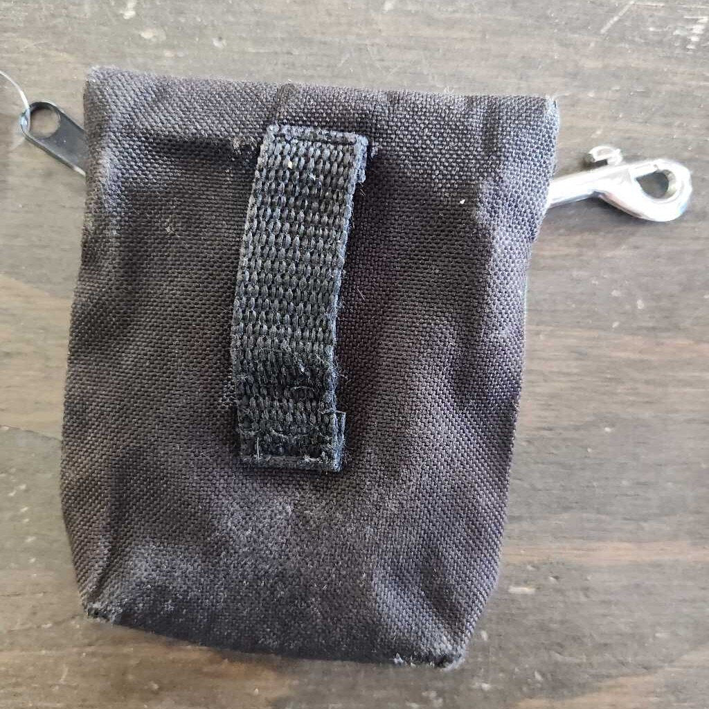 Coin purse with horse head