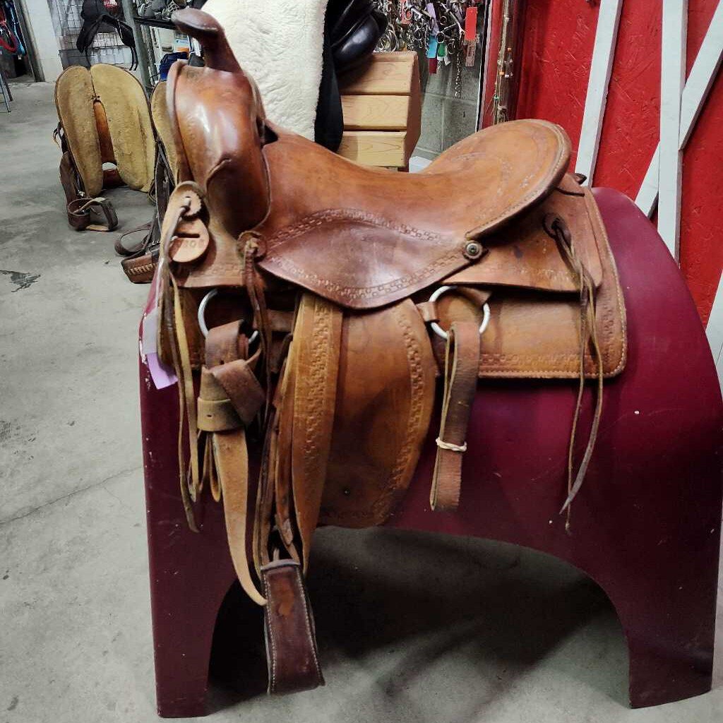 Small Roping western saddle
